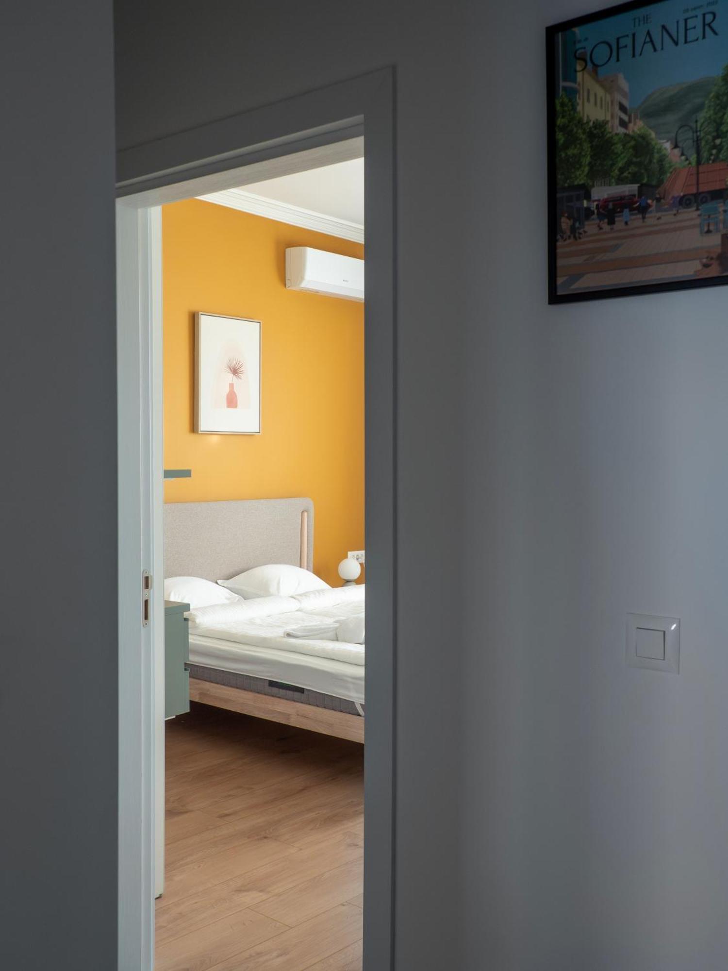 Central Apartment Parking Two Bedrooms Sky Terrace Sofia Exteriör bild